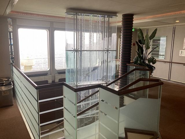 ���[�t�F���[