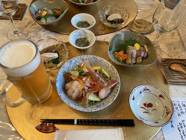 �當���v�`�z�e�� �R�����V�A���̗[�H