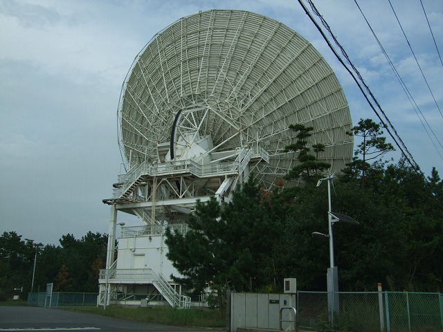 34mパラボラアンテナ