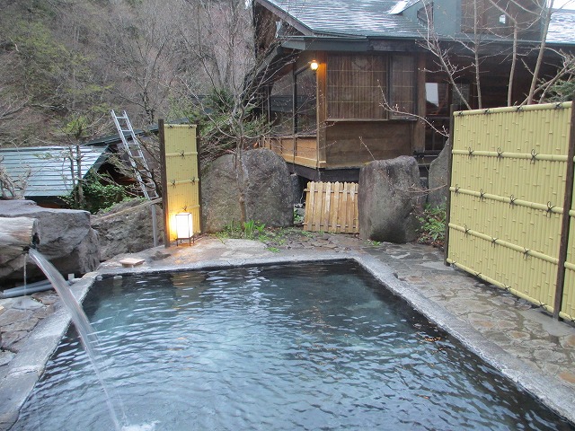 奥鬼怒温泉郷 八丁の湯