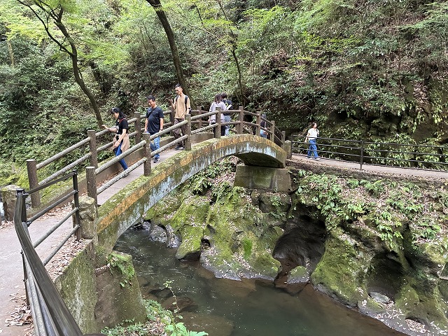 天安河原　遊歩道
