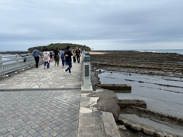 青島神社　弥生橋