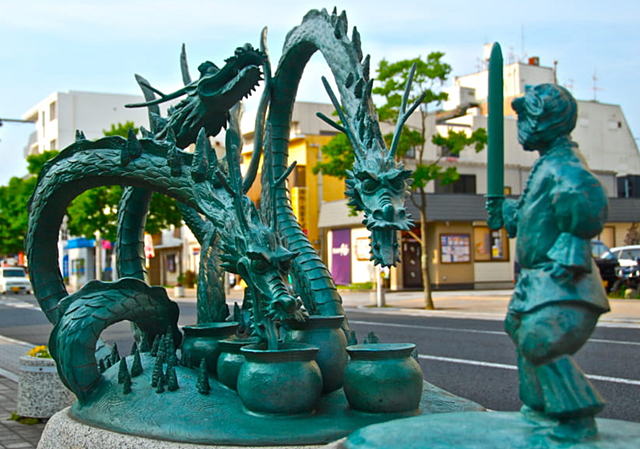 ヤマタノオロチ