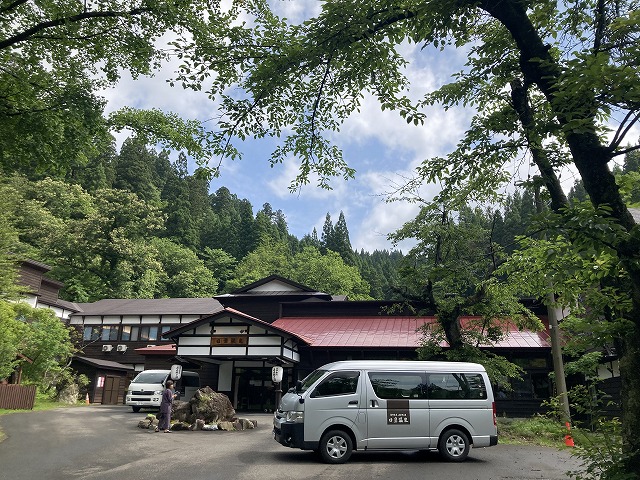 ���_� �������̏h ���i����