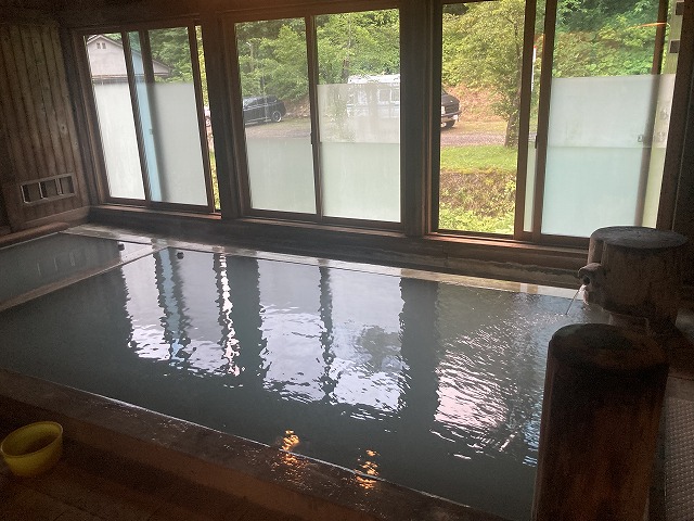 ���_� �������̏h ���i����