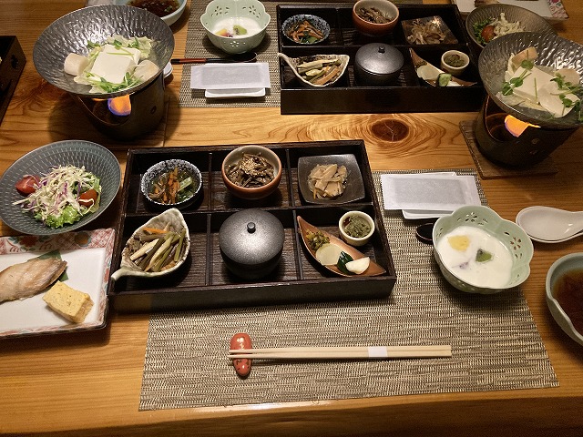 ���_� �������̏h ���i����