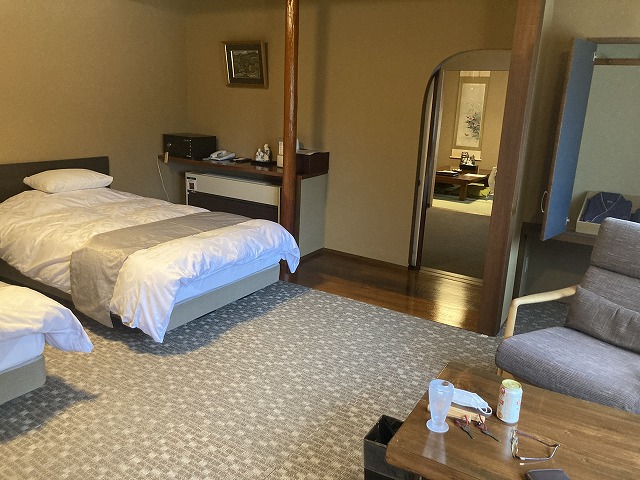 ���_� �������̏h ���i����