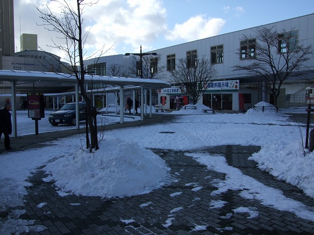 ���H�Z���^�[