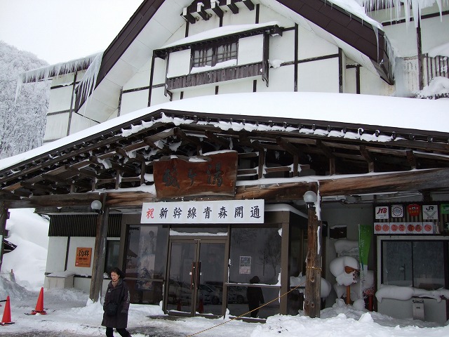 �_��������