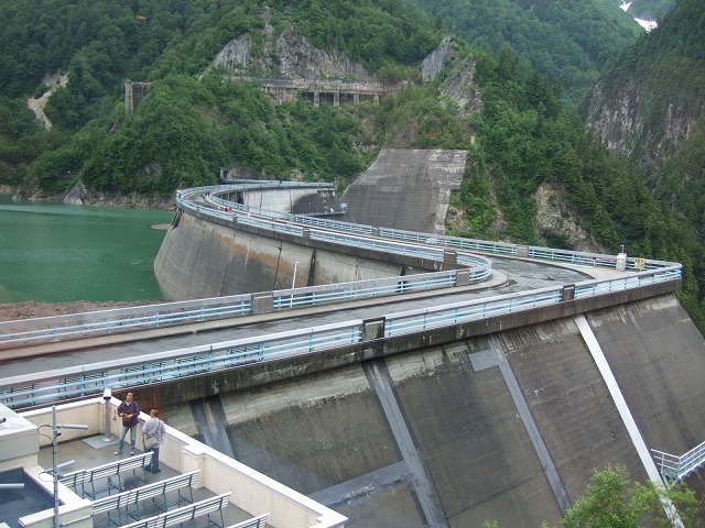 黒部ダム