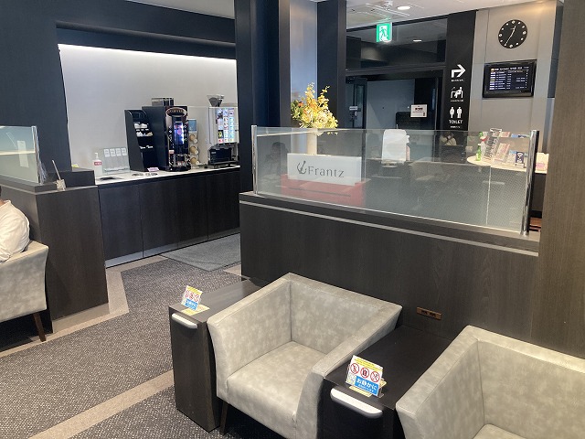 神戸空港のラウンジ