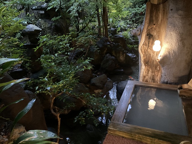 千曲乃湯しげの家