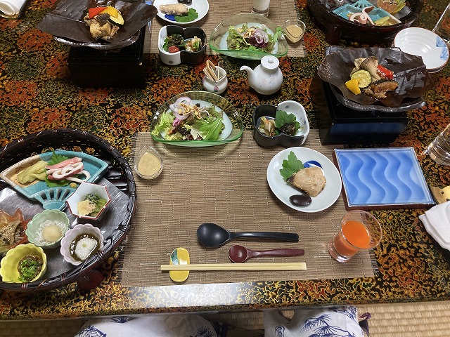 千曲乃湯しげの家