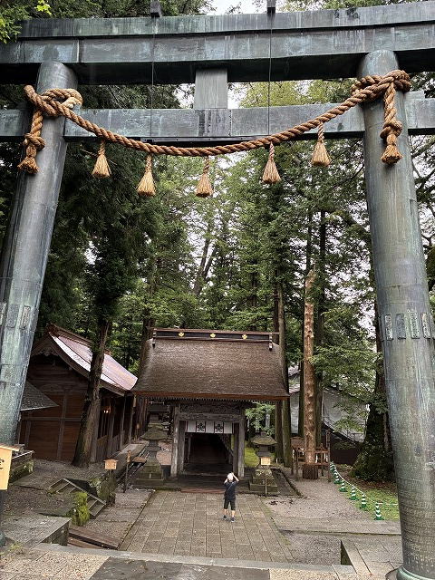 諏訪大社 上社 本宮 