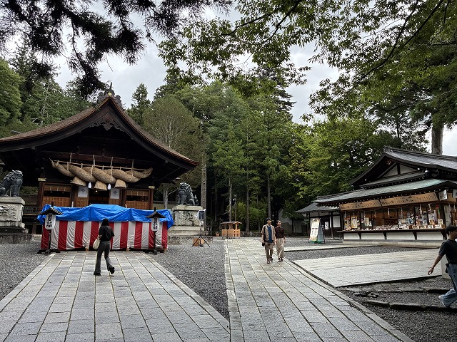 諏訪大社 下社秋宮