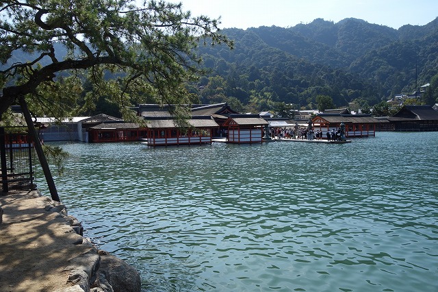 厳島神社