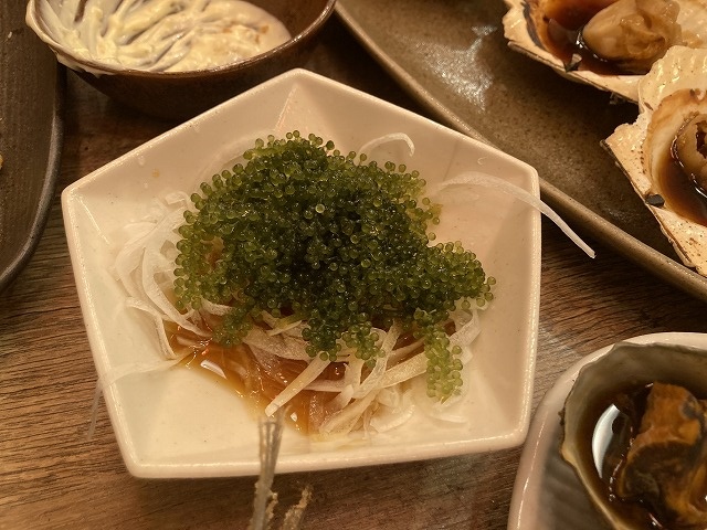 海鮮居酒屋 牡蠣小屋　海ブドウ